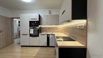 vzork. kuchyňská sestava v matném kašmíru - 4