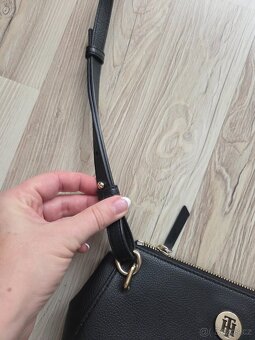 Kabelka Tommy Hilfiger - 4