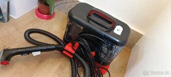 Vysavač na mokré čištění - 4