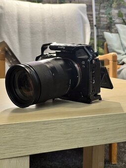 Sony A7 III + objektivy + příslušenství - 4