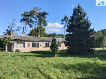 Prodej rodinného domu 3+1 před kompletní rekonstrukcí, Labsk - 4