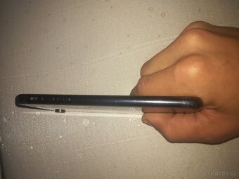Iphone xr na dily - 4