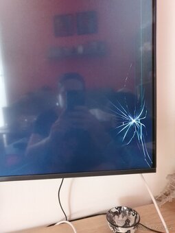 Samsung 50" 125cm (na opravu, náhradní díly) - 4