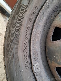 Pneu 185/60 R 14 - 4
