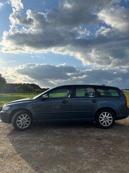 Prodám Volvo V50 2009 • 2.0 diesel - 4