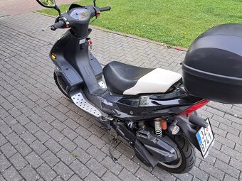 Skutr 125 - 4
