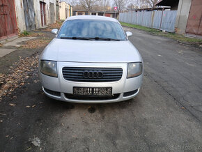 Náhradní díly z vozu Audi TT 8N - 4