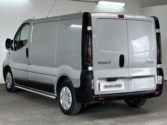 Renault Trafic 1.9Di , 60 kW nafta, 2003 - 4