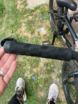 BMX Mafia Gusta 18″ tmavě modrá metalíza - 4