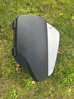 Originální boční kufry na Suzuki dl 1050 v stom - 4