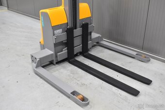 VZV JUNGHEINRICH EMC B10 - 4