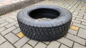 Prodám zimní kola 215/65 - 16 - 4