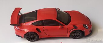 Model Porsche 911 GT3 RS 1:24 Tatra 613 1:24 - 4