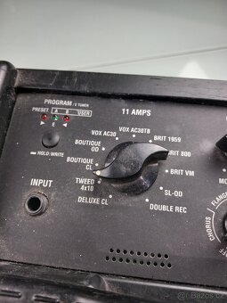 Kytarový zesilovač Vox VX I - 4