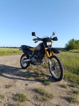 Suzuki DR 650 SE - 4