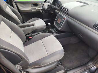 Volkswagen Sharan 2.0TDi 103kW Limited - 4