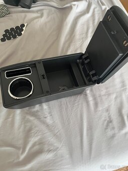 Loketní opěrka Fabia 2 - 4