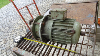 prodám hydraulické čerpadlo - 4