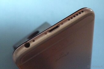 Apple iPhone 6s 32GB Baterie 100% - 4