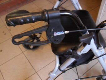 Chodítko pro seniory - 4