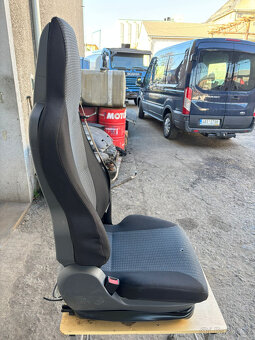 MAN TGA/TGS - sedačka řidiče - 4