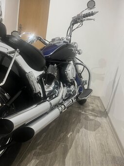 Yamaha Dragstar 650 - 4
