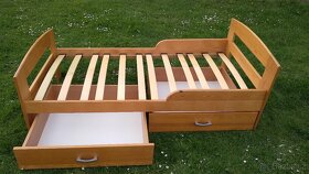 2x dětská postel dřevěná - 4