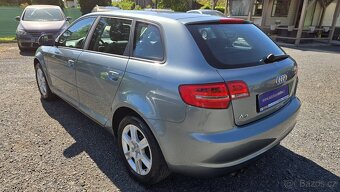 AUDI A3 1.4TFSi ATTRACTION 1MAJITEL - 4