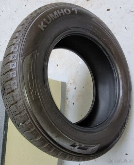 Prodám pneumatiky Kumho 255/60/R18 108H Cena za komplet - 4