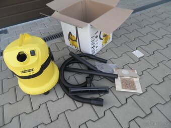 vysavač KARCHER - 4