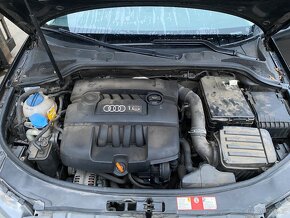 Audi A3 Sportback 1.6i 75kW Náhradní díly - 4