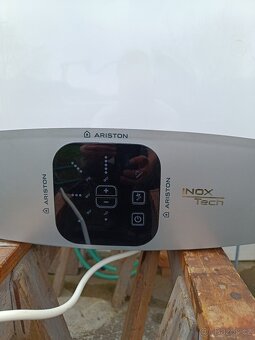 Bojler ARISTON VLS EVO INOX 80 EU (65l) - 4