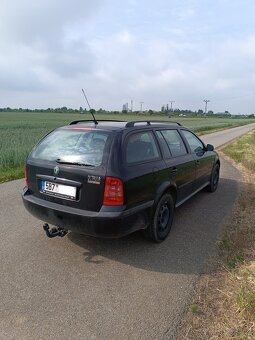 Škoda Octavia 1,9 TDI 4x4 74Kw - 4