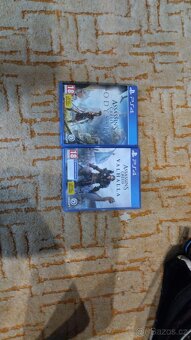 PlayStation 4 - 4