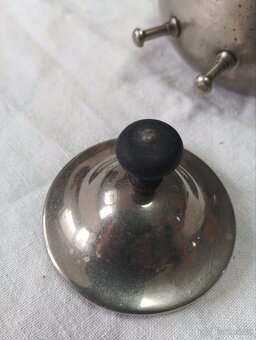Starý samovar ,sbírkový stav . - 4