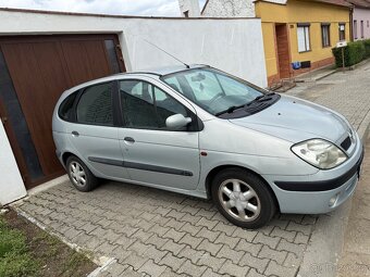 Renault Mégane scenic 1.6i - 4