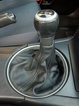 Manžety řadící páky Subaru Impreza, Outback, Legacy - 4