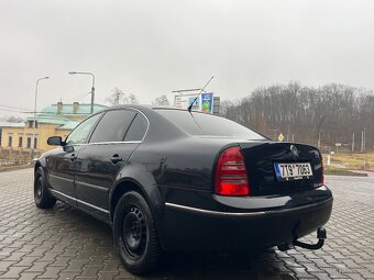 Prodám Škoda Superb 2.0 TDi 103KW R.V 2006 - 4