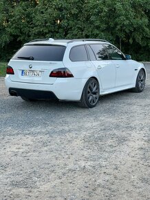 BMW E61 - 4