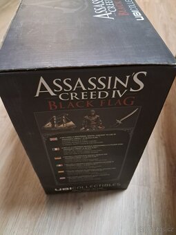 Edward Kenway: The Assassin Pirate (Assassin Creed 4: Black - 4