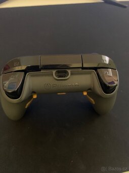 Prodám ovladač k xboxu X/S - 4