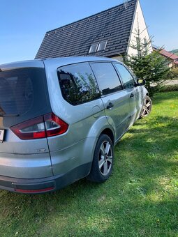 Ford galaxy - 4