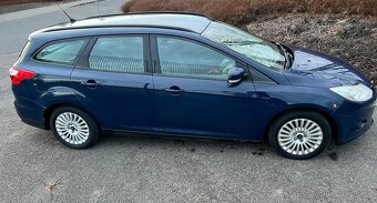 Ford Focus III Combi 1,6 TDCi, ČR, 8/2013, přímý majitel - 4