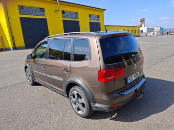 Volkswagen Touran Cross 2.0Tdi tažné - 4