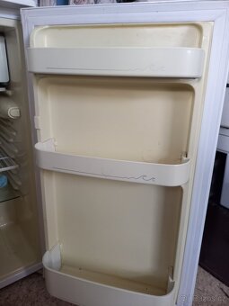 lednice BEKO - 4