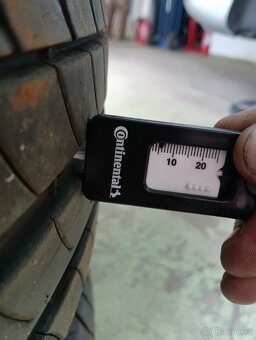 Letní pneu 215/50 R18 Michelin - 4