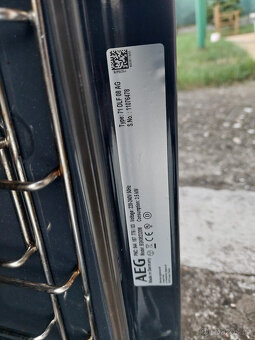 Prodám varnou desku AEG (IKB64301FB) a troubu AEG (BSK882320 - 4