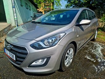 HYUNDAI I30 COMBI 1.6 CRDI 2016 81 kW TRIKOLOR WEEKEND - 4