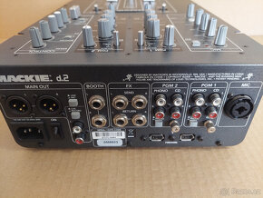 battle mixpult Mackie D.2 - 4