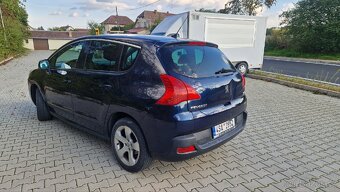 Peugeot 3008 | Nová STK, 1. Majitel, 120tis nájezd - 4